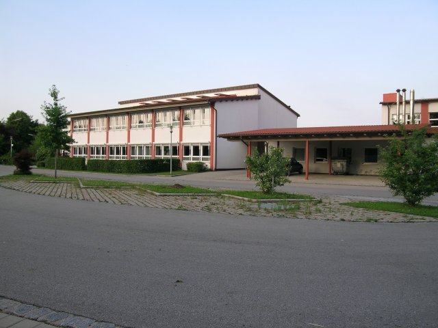 Grund- und Mittelschule
