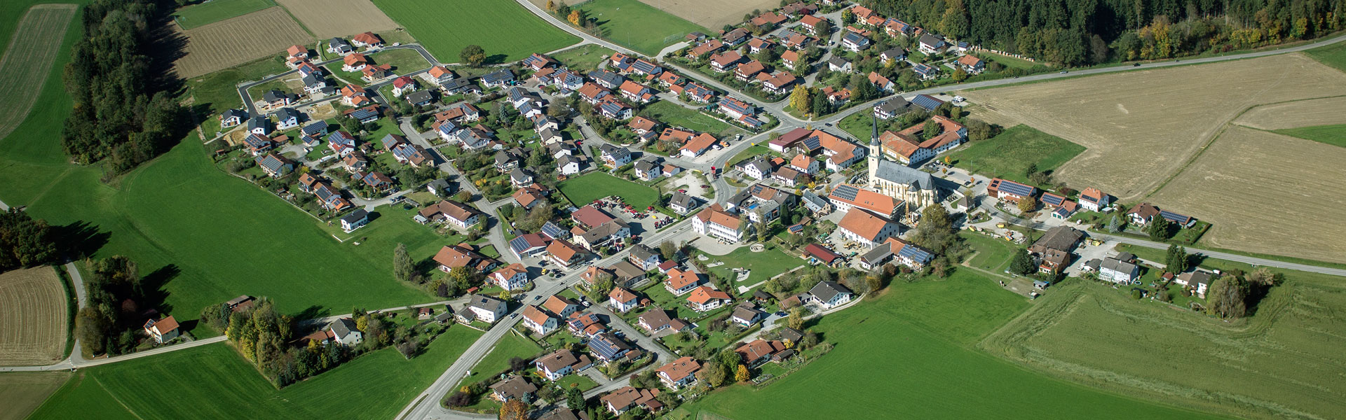 Header Gemeinde Tacherting - Luftbild (3)